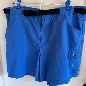 Columbia Sportswear shorts. Size XL